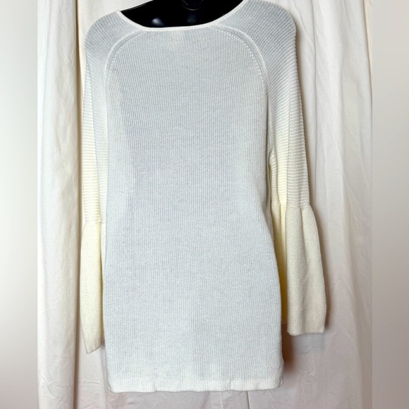Chicos Ivory Women's Sz 1 (US Sz 6-8) v-Neck Butterfly Long Sleeve Sweater - Picture 2 of 5
